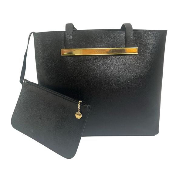 Gucci Women's Black Leather Tote Bag with Pouch Front Detail w Gucci logo Authen - Picture 1 of 12